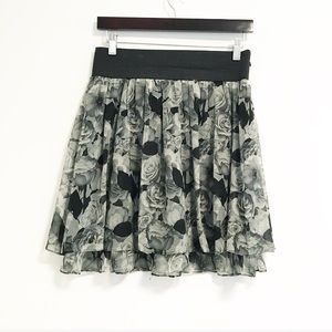 Saks 5th Avenue. Silk rose later skirt. Size 2.